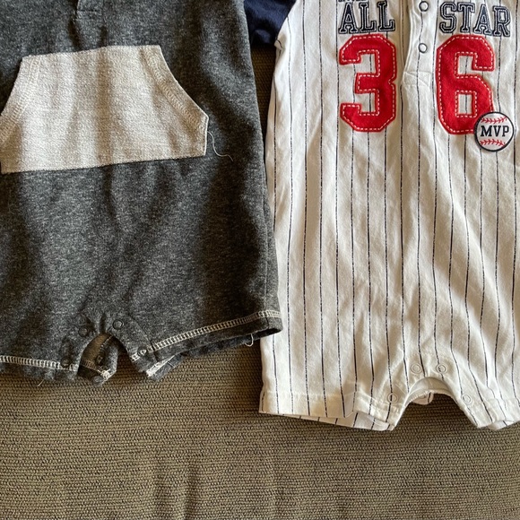 Bundle Calvin Klein & Carter’s 18M Toddler Baby Boy Kids Bodysuit Top Shorts EUC - Picture 3 of 8